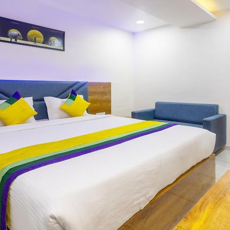 Itsy Hotels Signature, Nehru Nagar Ahmedabad Buitenkant foto