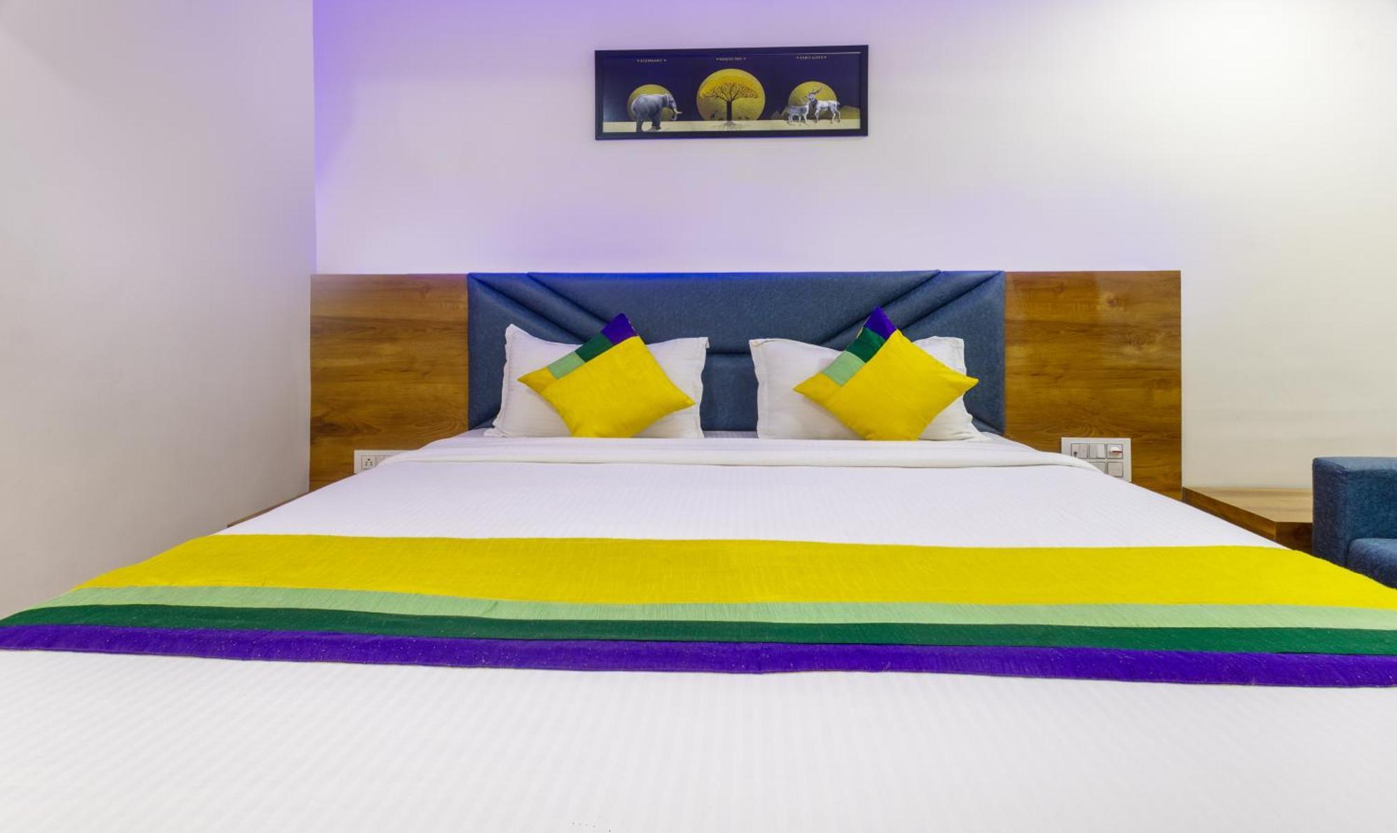 Itsy Hotels Signature, Nehru Nagar Ahmedabad Buitenkant foto