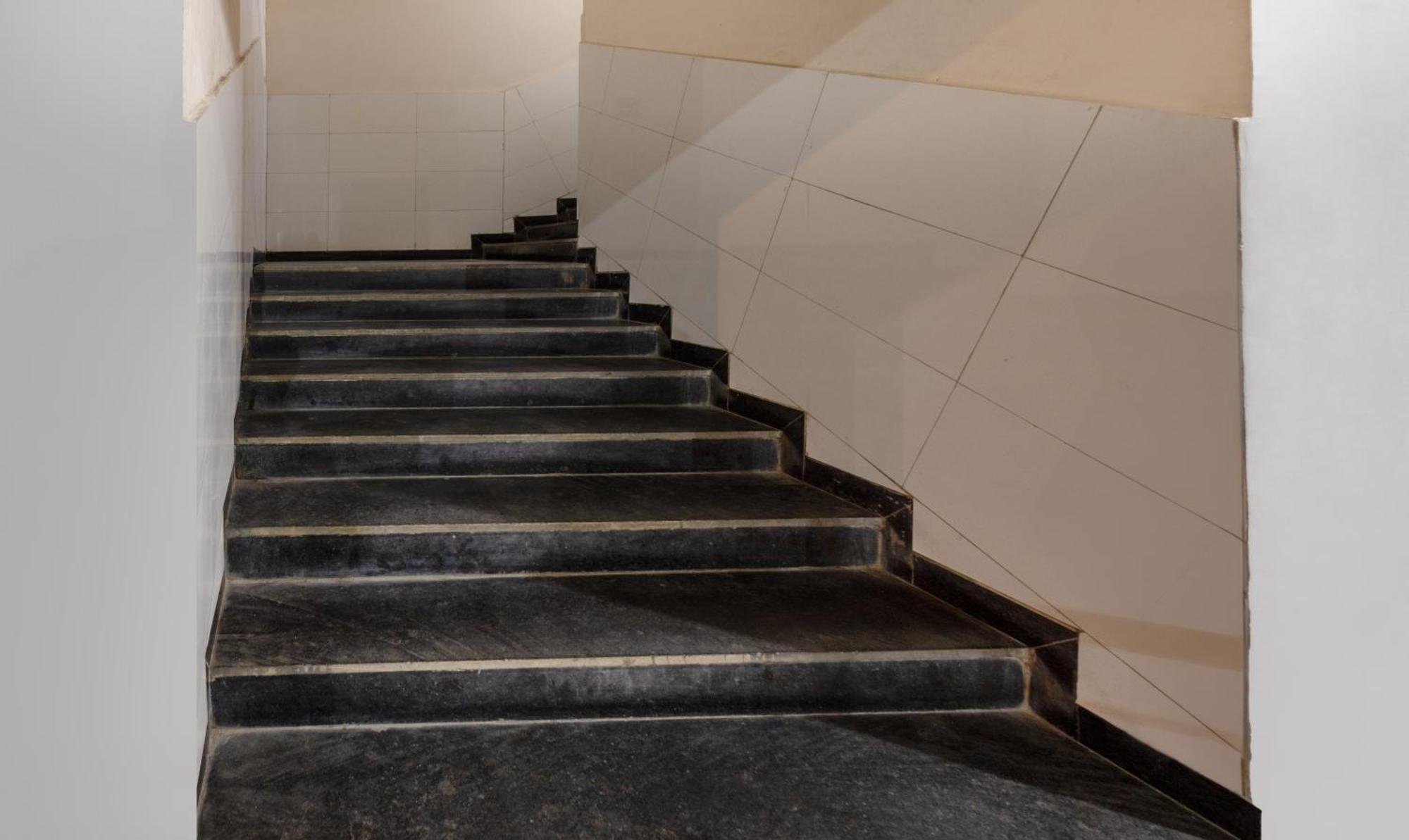 Itsy Hotels Signature, Nehru Nagar Ahmedabad Buitenkant foto